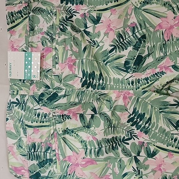 Women's Old Navy Pixie Chino Pants, Green/Pink, Size 8R, NWT - Picture 9 of 11